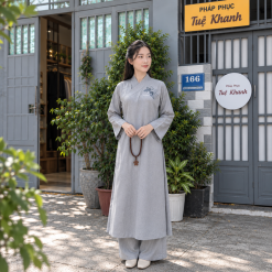 Áo tràng vải Linen Ấn màu xám thêu An (không quần) MS102an